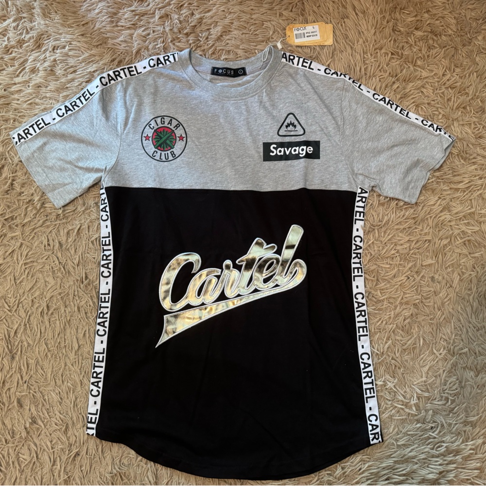 Men’s Size Large Two-Tone Logo Tee in Black & Gray